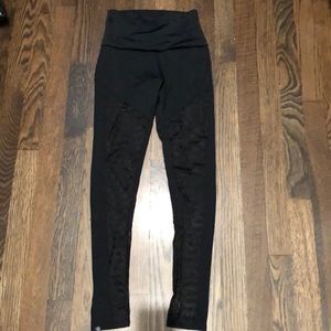 Onzie Leggings
